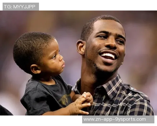 老保罗重返赛场引发儿子CP4调侃称赞大叔依旧锋芒毕露 老保罗重返赛场引发儿子CP4调侃称赞大叔依旧锋芒毕露