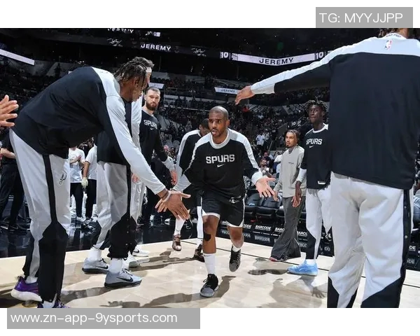 老炮保罗上半场神勇表现替补9分钟送9助攻全场正负值高达24 老炮保罗上半场神勇表现替补9分钟送9助攻全场正负值高达24