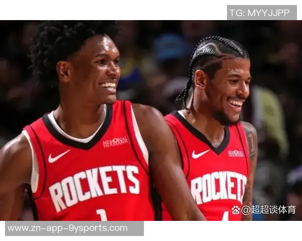 神射手AJ格林三分球全中展现超强实力助球队赢得胜利 神射手AJ格林三分球全中展现超强实力助球队赢得胜利